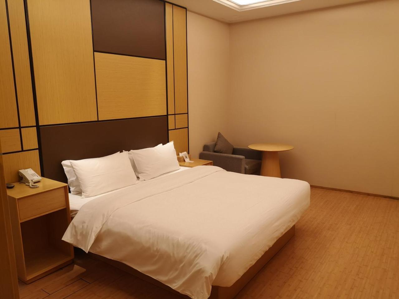 Ji Hotel Shanghai Chuansha Chengnan Road Eksteriør billede