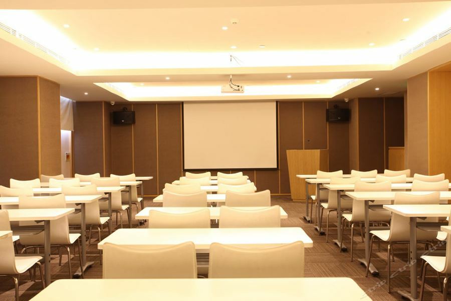 Ji Hotel Shanghai Chuansha Chengnan Road Eksteriør billede